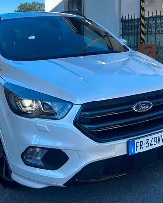Ford Kuga 2.0 TDCi 180CV ST-Line 4WD - Trazione In