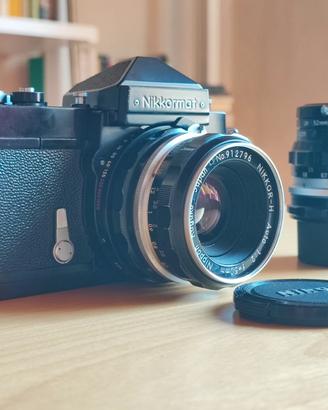 Nikkormat FT con Nikkor 50mm f2 e Nikkor 28mm f3.5