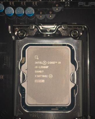 Processore Intel i9 13900f (13a generazione)