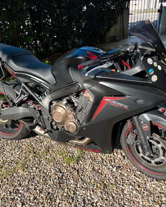 HONDA CBR 650 F 2018 50th Anniversary