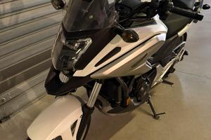 Honda NC 750 X cambio automatico 2016