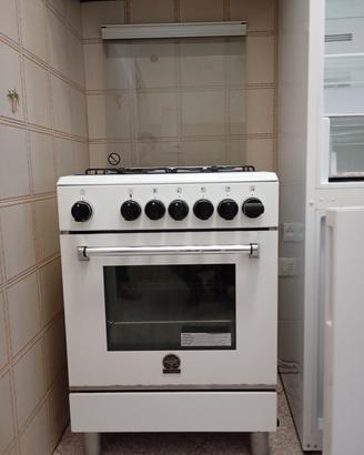 Cucina con cappa