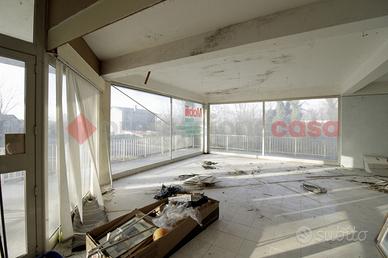 Capannone Industriale Sgurgola