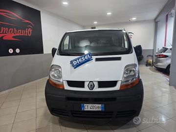 RENAULT MASTER 1.9 DIESEL DEL NORD ITA 2005