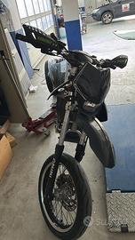 Moto HM F125