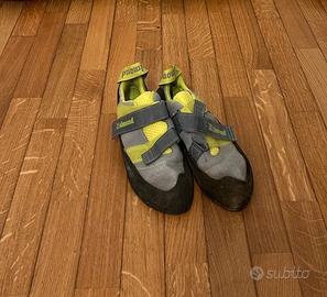 Scarpe da arrampicata