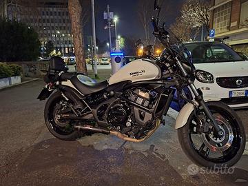 Moto Custom Kawasaki Vulcan S ABS 650