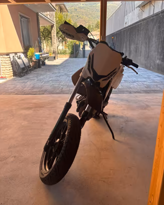 beta rr 50 track