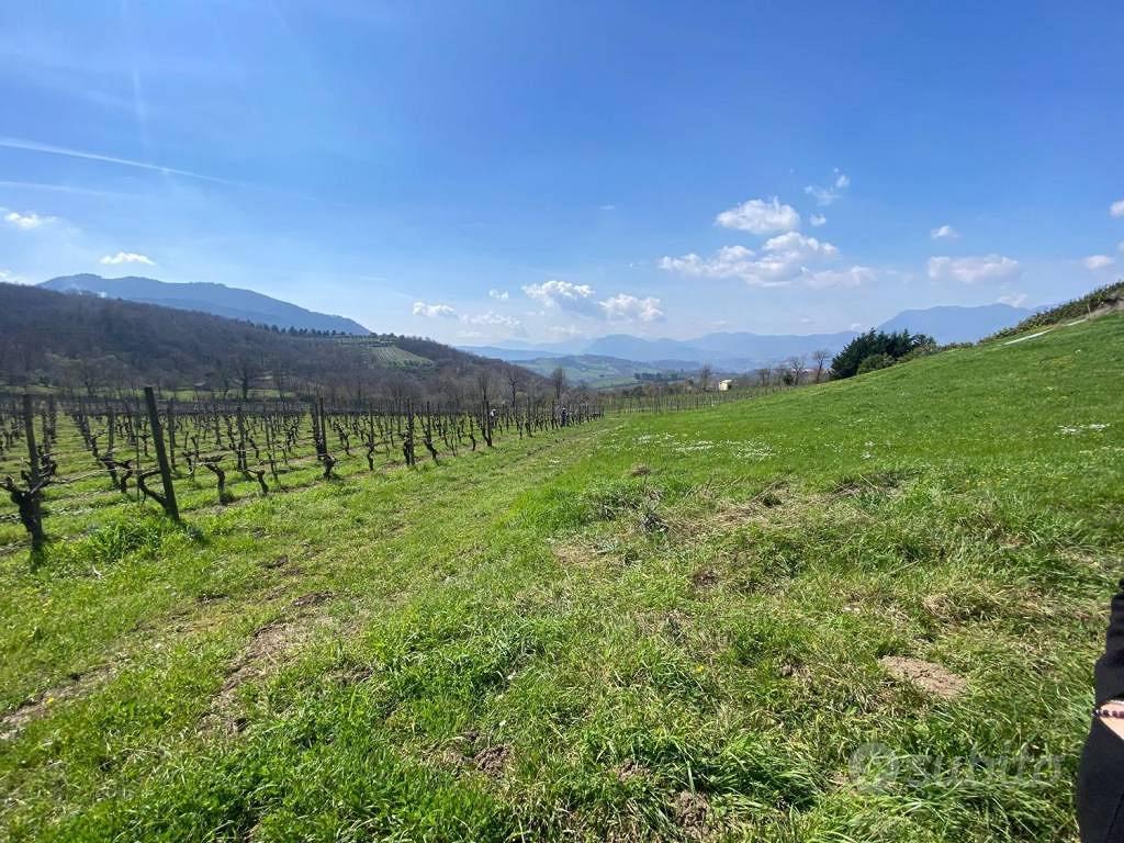 Terreno di 9000 m² a Parolise - Altro