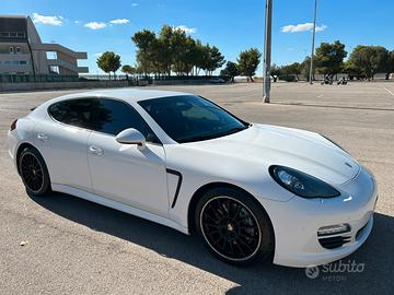 Porsche Panamera 3.0 Tdi