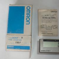 Timer digitale Omron H7ET-N con autoalimentazione