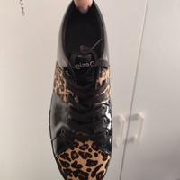 scarpe quasi nuove,molto belle