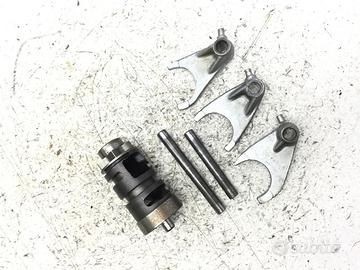 SUZUKI DR 600 R 600 DESMO DESMODROMICO E FORCHETTE