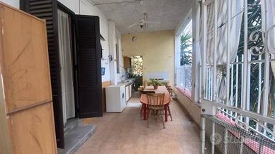 Appartamento di 135 m² con 5 locali a Carini