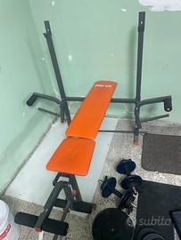 Panca piana  con rack fisso