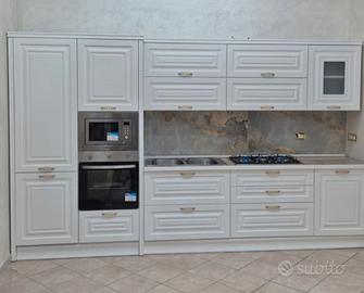 Cucina  modello  Boiiserie