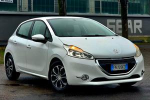 Peugeot 208 1.2 Vti LAVORI FATTI