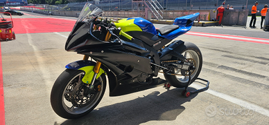 Yamaha r6 2006 yzf