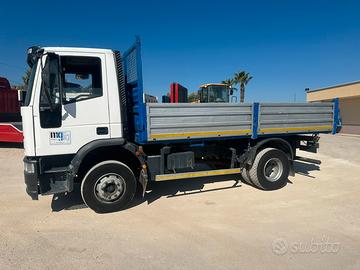 Eurocargo 320e27, accetto permute