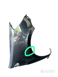 PARAFANGO ANTERIORE DESTRO RENAULT Clio Serie D4FD