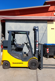 Muletto, carrello elevatore JungheinrichTFG320s