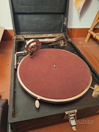 GRAMMOFONO MECCANICO A VALIGETTA