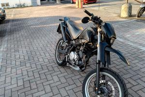 Yamaha XT 125 X