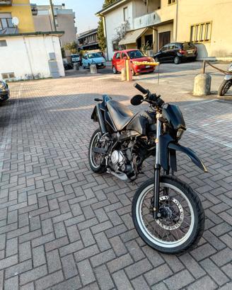 Yamaha XT 125 X