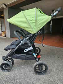 Passeggino gemellare 