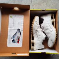 Nike shox r4 white total