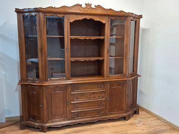 Maestosa Credenza Cristalliera in Legno Stile