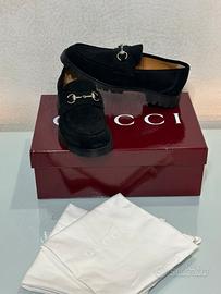 Mocassini Gucci in pelle scamosciata nera n42