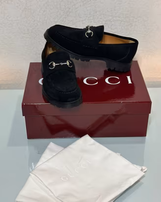 Mocassini Gucci in pelle scamosciata nera n42