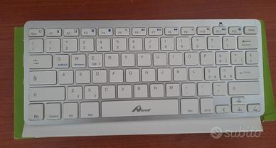 Tastiera wireless
