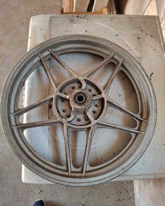 cerchio posteriore Moto Guzzi V35,50,65, 75