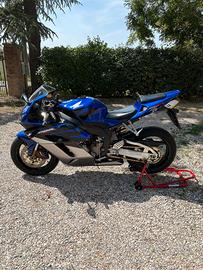 Honda CBR 1000 RR 2005