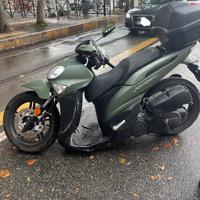 Yamaha Xenter 125