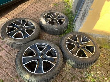 Cerchi in lega 16 per Renault Clio 4