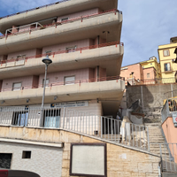 Appartamento al 5 piano con ascensore, garage