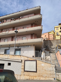 Appartamento al 5 piano con ascensore, garage