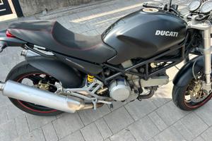 DUCATI MONSTER 620 ie
