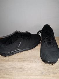 Scarpe adidas hotsell trainer marroni