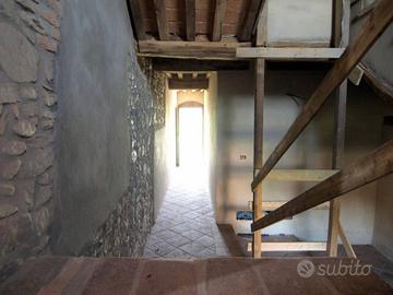 Valsamoggia (BO)-Tintoria Appartamento ristruttura