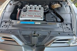 Alfa Romeo 166