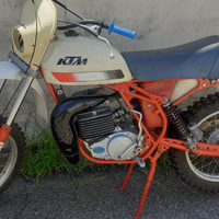 Ktm 250 gs 80 anno 79