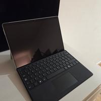 Microsoft Surface Pro 8 i5/8GB Ram/256GB SSD