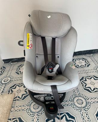 Seggiolino auto Joie i-Spin 360 E con base isize
