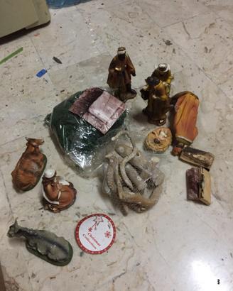 6767-Lotto Parti Presepe