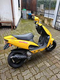 PHANTOM F12 LIQUID COLLED