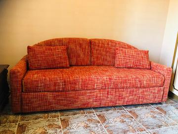 Divanetto contenitore